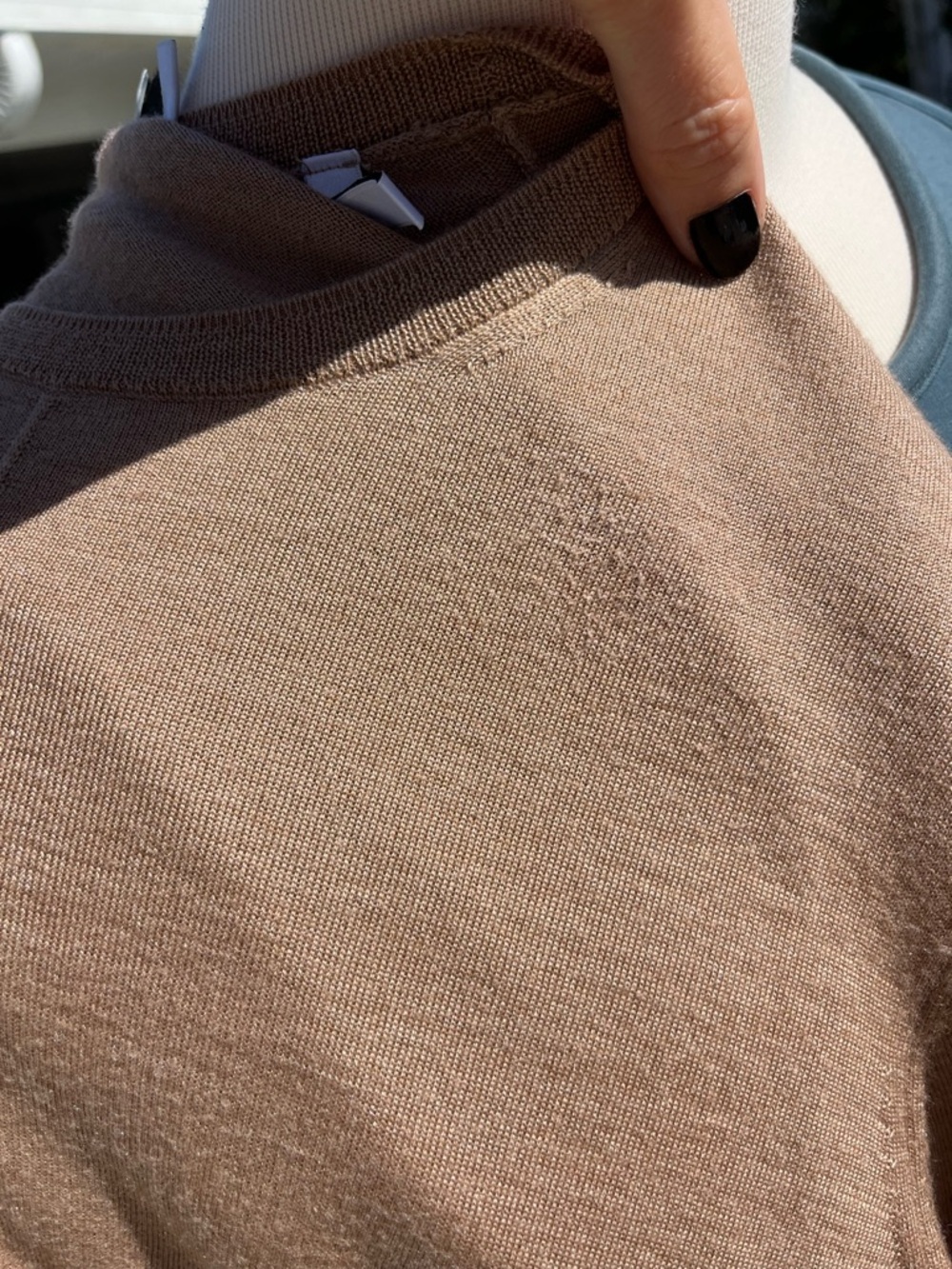 St. John Sweater in Taupe Wool Silk Blend Minimalist. Capsule. - Picture 11 of 11